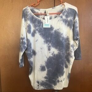 Hayden Tie-Dye Dolman Sleeve Top. Round Neckline Dolman Sleeves. NWT Sz Small